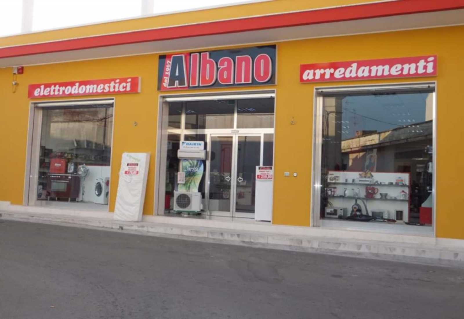 termosifoni - Elettrodomestici In vendita a Lecce
